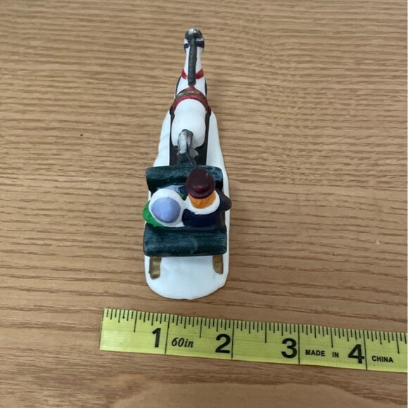 Vintage Lemax Christmas Village Victorian Sleigh Ride and Child Figurine Ceramic - Picture 8 of 9